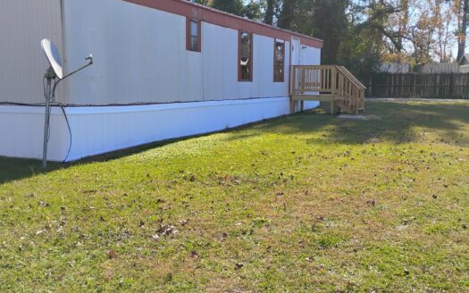 Unit #36, 2980 Burgaw Highway Jacksonville, NC 28540